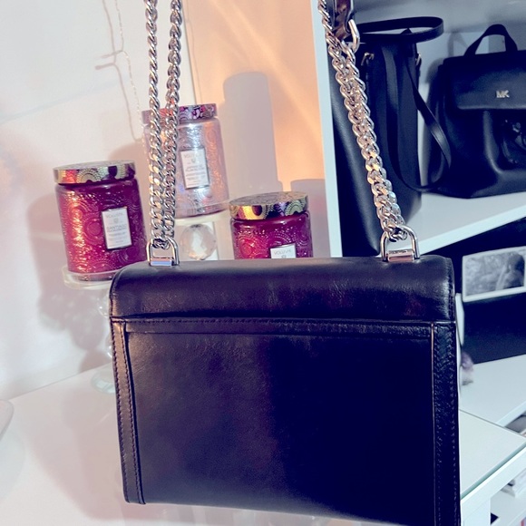 Michael Kors Whitney hand bag - Picture 8 of 15